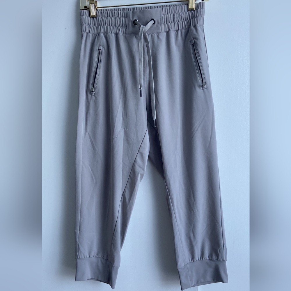 KYODEN Gray Crop Jogger Pants